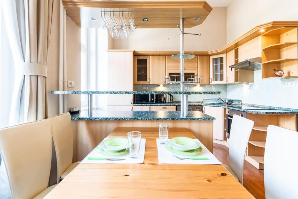 Apartment Termal Карловы Вары Экстерьер фото